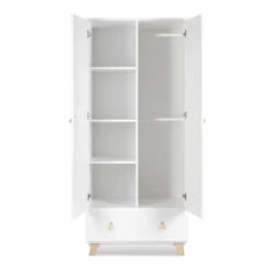 Babykamer Romy: Ledikant, Commode & 2-Deurskast 7 Babykamer Romy: Ledikant, Commode & 2-Deurskast -Bekende Babyartikelen Winkel 2 deurskast romy 4