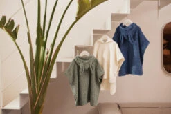 Jollein Ash Green Badstof Poncho 533-550-00095 6 Jollein Ash Green Badstof Poncho 533-550-00095 -Bekende Babyartikelen Winkel Jollein Jeans Blue Badstof Poncho 533 550 66035.5