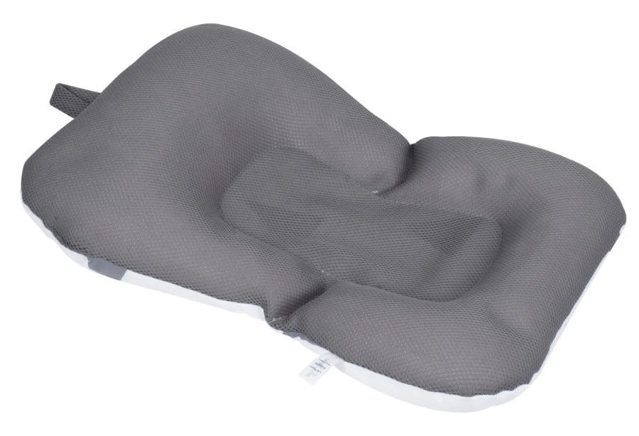 Sevibaby Cozy Triangle Grey Baby Badkussen 69-141 Sevibaby Cozy Triangle Grey Baby Badkussen 69-141 -Bekende Babyartikelen Winkel Sevibaby Cozy Triangle Grey Baby Badkussen 69 141 2