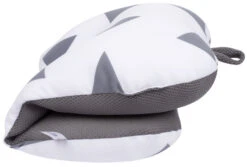 Sevibaby Cozy Triangle Grey Baby Badkussen 69-141 7 Sevibaby Cozy Triangle Grey Baby Badkussen 69-141 -Bekende Babyartikelen Winkel Sevibaby Cozy Triangle Grey Baby Badkussen 69 141 6