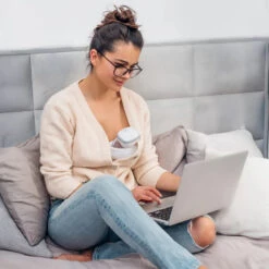 Baby Ono Shelly Hands-Free Elektrische Borstkolf 1000 -Bekende Babyartikelen Winkel baby ono shelly hands free elektrische borstkolf 1000 4 sfeerfoto