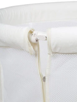 Babygo Amila Beige Creme Wieg Aan Bed 4151 -Bekende Babyartikelen Winkel babygo amila beige creme wieg aan bed 4151 4