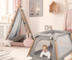 Babygo Groovy Grijs Campingbedje Incl. Bodemverhoger 4551 13 Babygo Groovy Grijs Campingbedje Incl. Bodemverhoger 4551 -Bekende Babyartikelen Winkel babygo groovy grijs campingbedje incl. bodemverhoger 12
