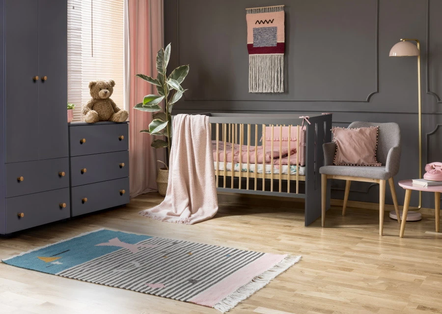 Babykamer Bo: Ledikant, Commode en 2-Deurskast Babykamer Bo: Ledikant, Commode En 2-Deurskast -Bekende Babyartikelen Winkel babykamer bo