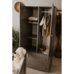 Babykamer Bo: Ledikant, Commode En 2-Deurskast 11 Babykamer Bo: Ledikant, Commode En 2-Deurskast -Bekende Babyartikelen Winkel babykamer bo 2 1 1
