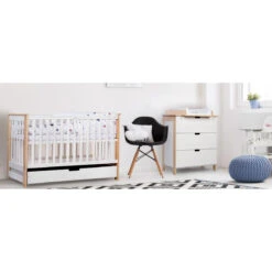 Ledikant Lieke Naturel 60x120 Cm 11 Ledikant Lieke Naturel 60x120 Cm -Bekende Babyartikelen Winkel babykamer lieke ledikant commode 1 3