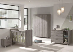 3-Deurskast Naomi NAOK3 -Bekende Babyartikelen Winkel babykamer naomi 1