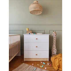 Babykamer Milly: Ledikant & Commode -Bekende Babyartikelen Winkel babykamermillyledikantcommodesfeer3 2