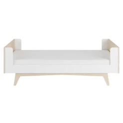 Bellamy So Sixty Babykamer: Ledikant/Juniorbed, Commode En 2-Deurskast -Bekende Babyartikelen Winkel bellamy so sixty 70 x 140 160 cm ledikant juniorbed ssbilo70 4 2
