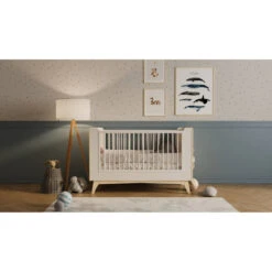 Bellamy So Sixty Babykamer: Ledikant/Juniorbed, Commode En 2-Deurskast -Bekende Babyartikelen Winkel bellamy so sixty babykamer 01 2