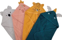 Blush & Blossom Leopard Lenny Badstof Badcape TR-BB4204 6 Blush & Blossom Leopard Lenny Badstof Badcape TR-BB4204 -Bekende Babyartikelen Winkel bluch blossom bath cape 2 1 1