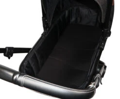 Ding Fenix Black/Black Kinderwagen DI-191701 14 Ding Fenix Black/Black Kinderwagen DI-191701 -Bekende Babyartikelen Winkel ding fenix black kinderwagen8