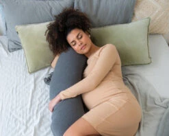 Doomoo Buddy Chine Anthracite Voedingskussenhoes BC B12 -Bekende Babyartikelen Winkel doomoo buddy chine anthracite voedingskussenhoes bc b12.4