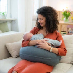 Doomoo Buddy Chine Anthracite Voedingskussenhoes BC B12 -Bekende Babyartikelen Winkel doomoo buddy chine anthracite voedingskussenhoes bc b12.5