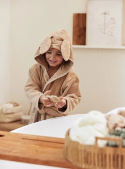 Jollein Biscuit 3-4jr Badjas 060-809-00103 -Bekende Babyartikelen Winkel jollein biscuit 1 2jr badjas 060 808 00103 6 1