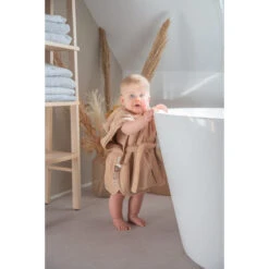 Label Label Toffee Brown Badstof/Hydrofiel Badjas LLTT-934680 -Bekende Babyartikelen Winkel ll poncho sfeer 1