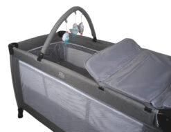 Ding Estilo Melee Grey Ledikant En Reisbedje -Bekende Babyartikelen Winkel mamaloes estilo m lee grey ledikant en reisbedje 4