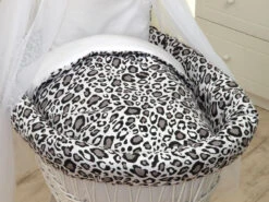 MamaLoes Panter Grijs Deluxe Wit Baby Wiegje 80749 6 MamaLoes Panter Grijs Deluxe Wit Baby Wiegje 80749 -Bekende Babyartikelen Winkel mamaloes panter grijs deluxe wit baby wiegje 80749 4