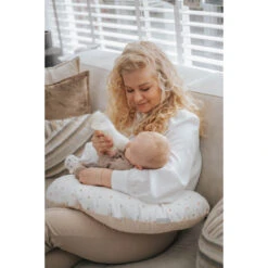 MamaLoes Panther Army Green Medium Voedingskussen ML2038 -Bekende Babyartikelen Winkel mamaloes stippen medium voedingskussen ml020303 11 1