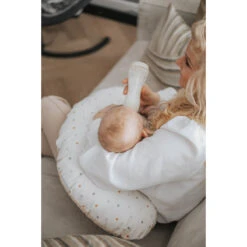 MamaLoes Panther Army Green Medium Voedingskussen ML2038 -Bekende Babyartikelen Winkel mamaloes stippen medium voedingskussen ml020303 12 1