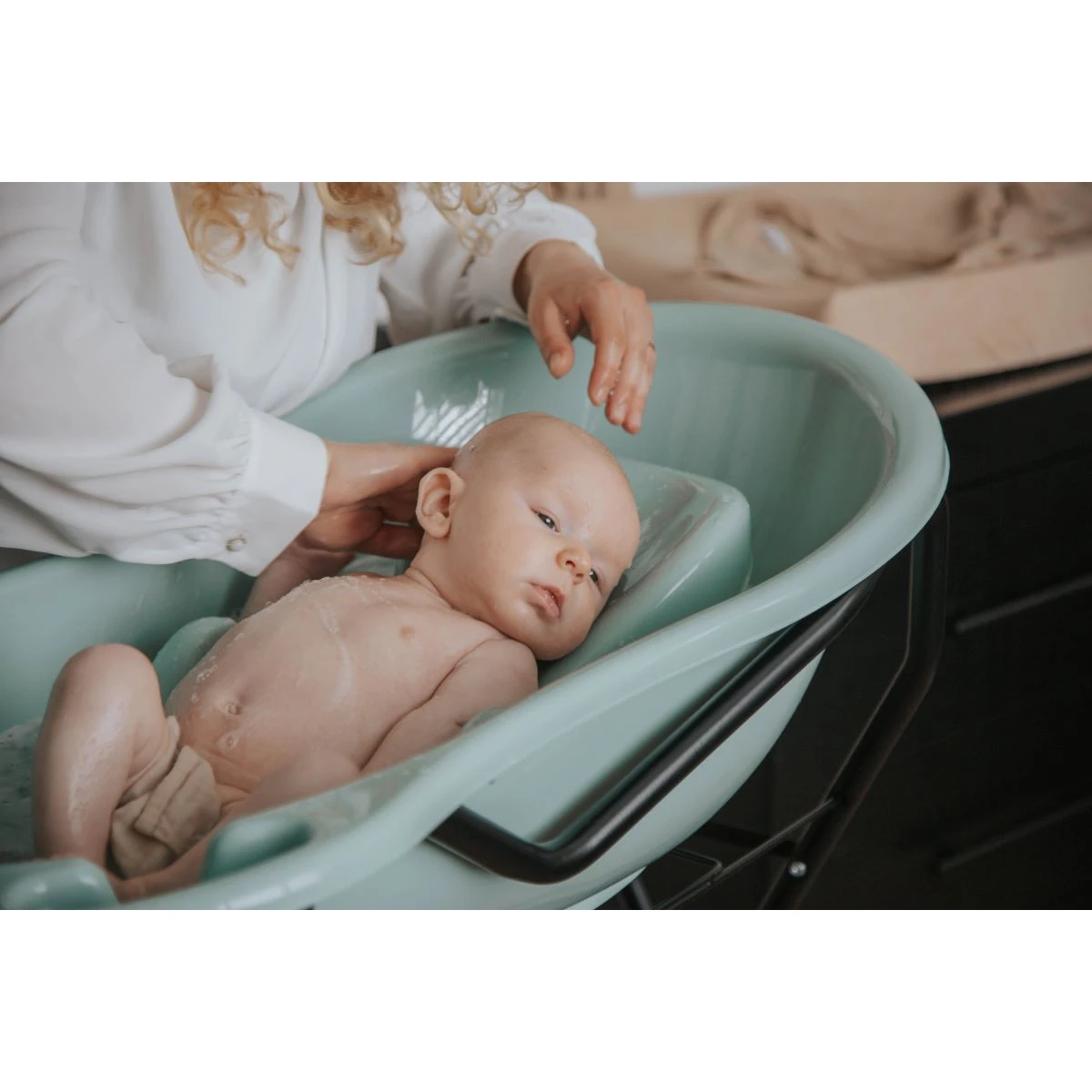 MamaLoes Stone Green Badset Incl. Zwarte Badstandaard MamaLoes Stone Green Badset Incl. Zwarte Badstandaard -Bekende Babyartikelen Winkel mamaloes stone green badje ml050308 07 11