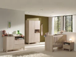 Meegroei Babykamer Pauline: Meegroei Ledikant, Commode En 2-Deurskast