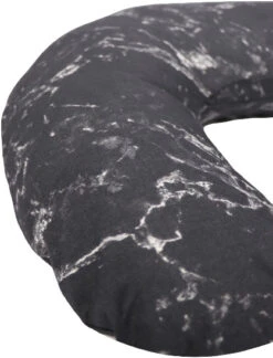 MamaLoes Marmer Zwart Medium Voedingskussen ML2022 -Bekende Babyartikelen Winkel print voedingskussen marble black