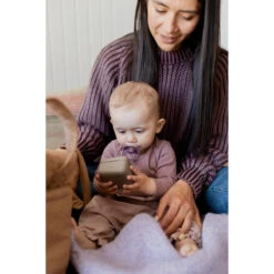 Bibs Dark Oak Speendoosje 4200243 9 Bibs Dark Oak Speendoosje 4200243 -Bekende Babyartikelen Winkel speendoosje sfeer 2 2