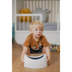 Tega Baby Teggi Grey/White Potje TI-001-106-103 -Bekende Babyartikelen Winkel teggi potty sfeer 4 5