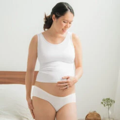 Medela Zwangerschapsslip Wit Maat XS/S 2 Stuks 101036822 -Bekende Babyartikelen Winkel zwangersschap slip